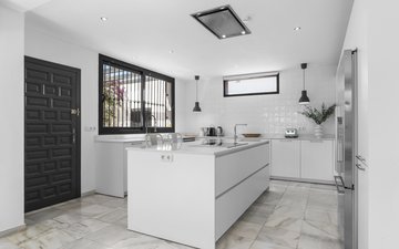 Property slide 17
