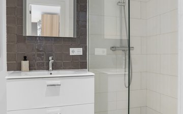 Property slide 38