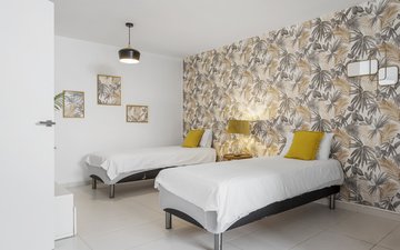 Property slide 35