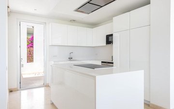 Property slide 7