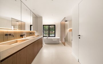 Property slide 16