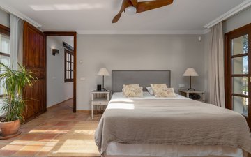 Property slide 25