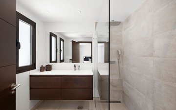 Property slide 24