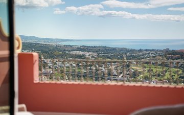 Property slide 40
