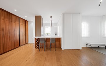 Property slide 10