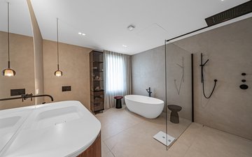 Property slide 16