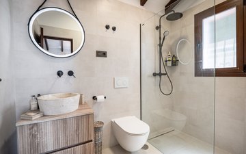 Property slide 23