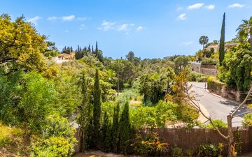 Property slide 40