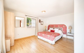 Property slide 34