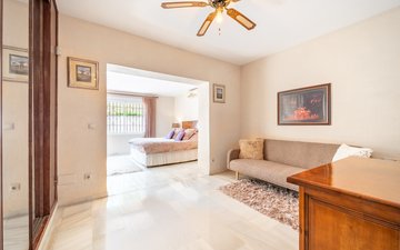 Property slide 21