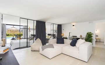 Property slide 16