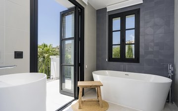 Property slide 21
