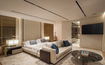 Property slide 18