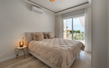 Property slide 17