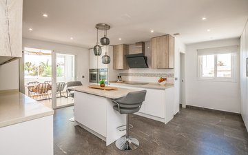 Property slide 14
