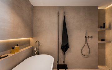 Property slide 21