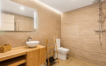 Property slide 31