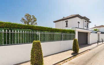 Property slide 51
