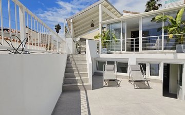 Property slide 20