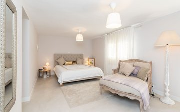 Property slide 14