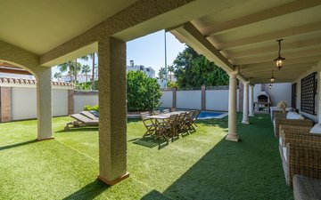 Property slide 29