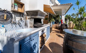 Property slide 30