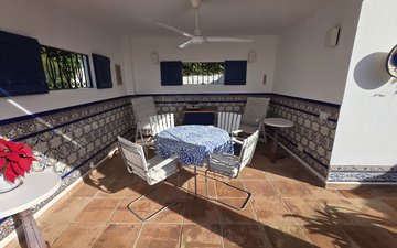 Property slide 61