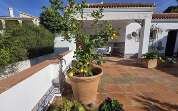 Property slide 60