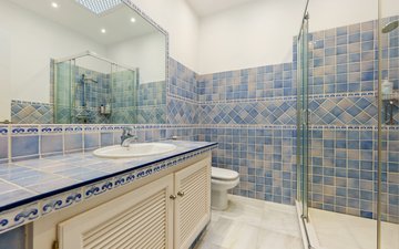Property slide 20