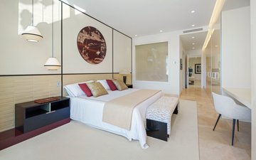 Property slide 18