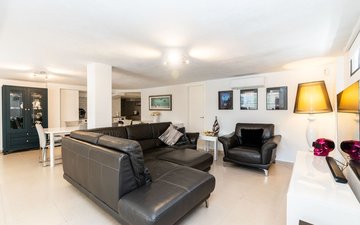 Property slide 33