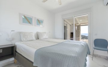Property slide 15