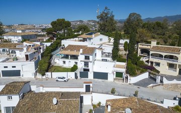 Property slide 35