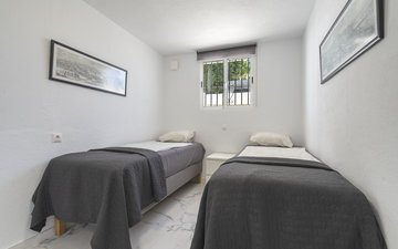 Property slide 29