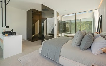 Property slide 33