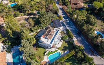 Property slide 47