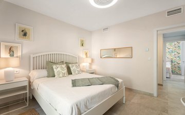 Property slide 39
