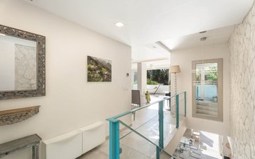 Property slide 31