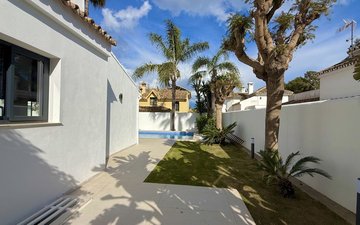 Property slide 36