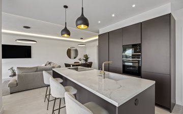 Property slide 19