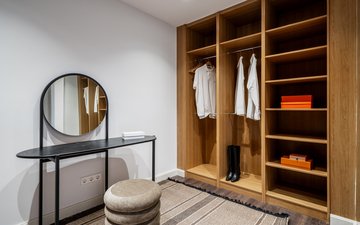 Property slide 25