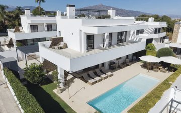 Property slide 21