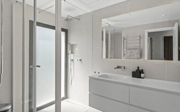 Property slide 18