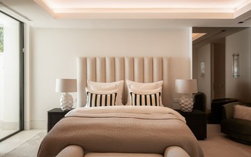 Property slide 25