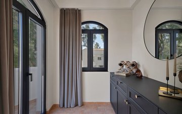 Property slide 22