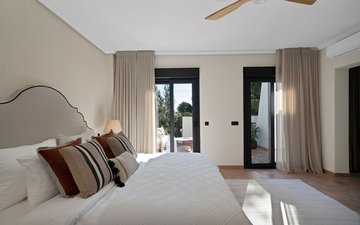 Property slide 17