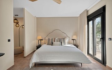 Property slide 20