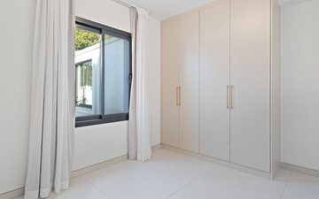 Property slide 27