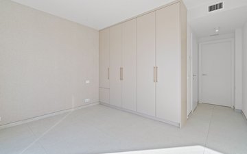 Property slide 22