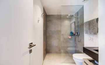 Property slide 24